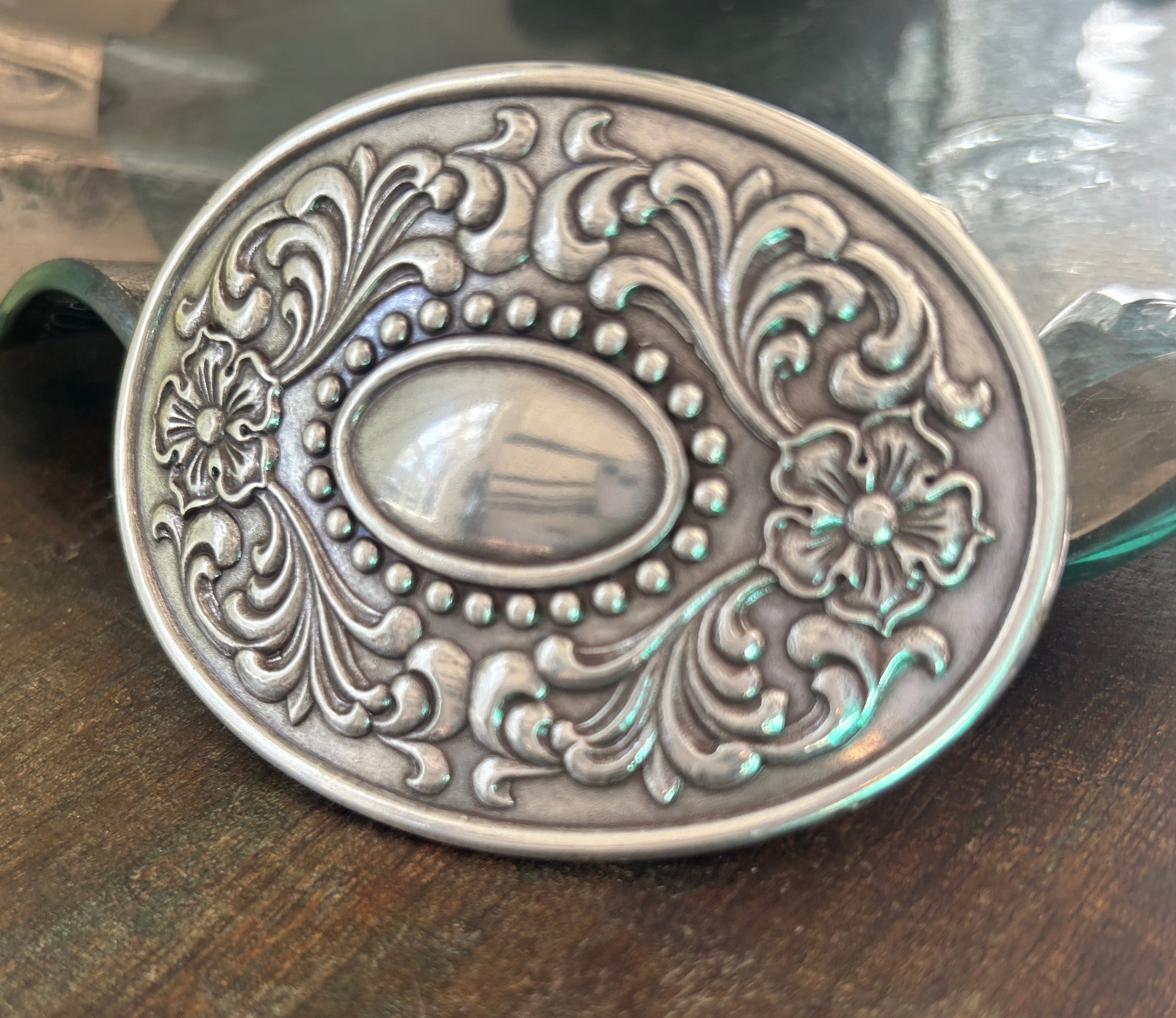 Silver Oval Belt Buckle
