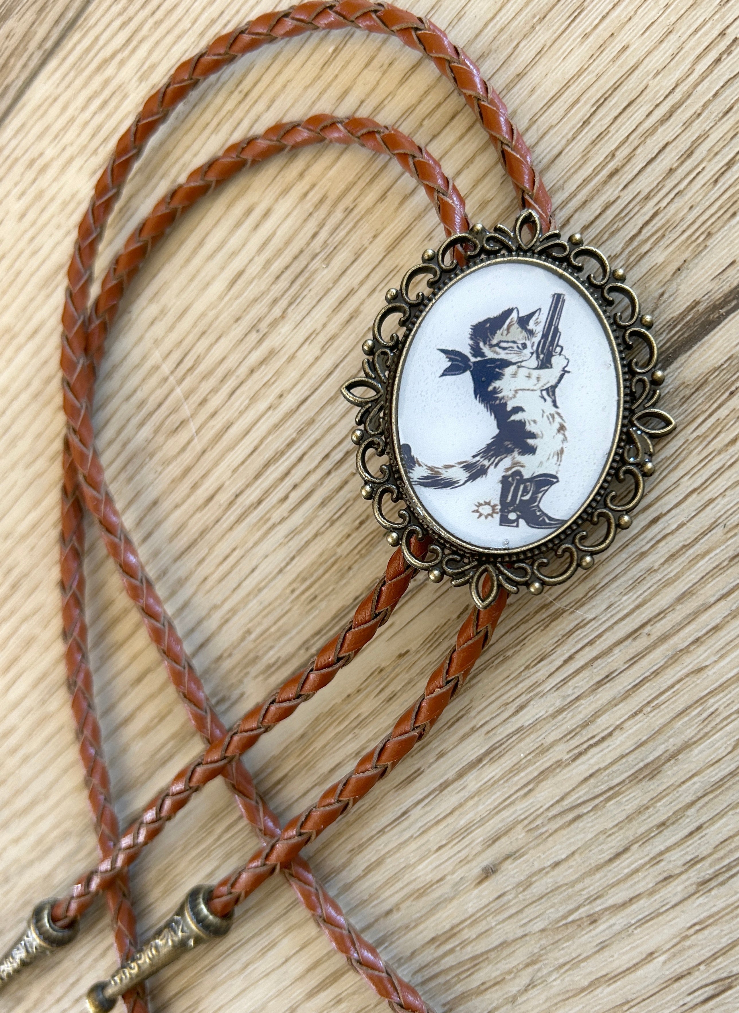 Kitten Bandit Bolo Tie