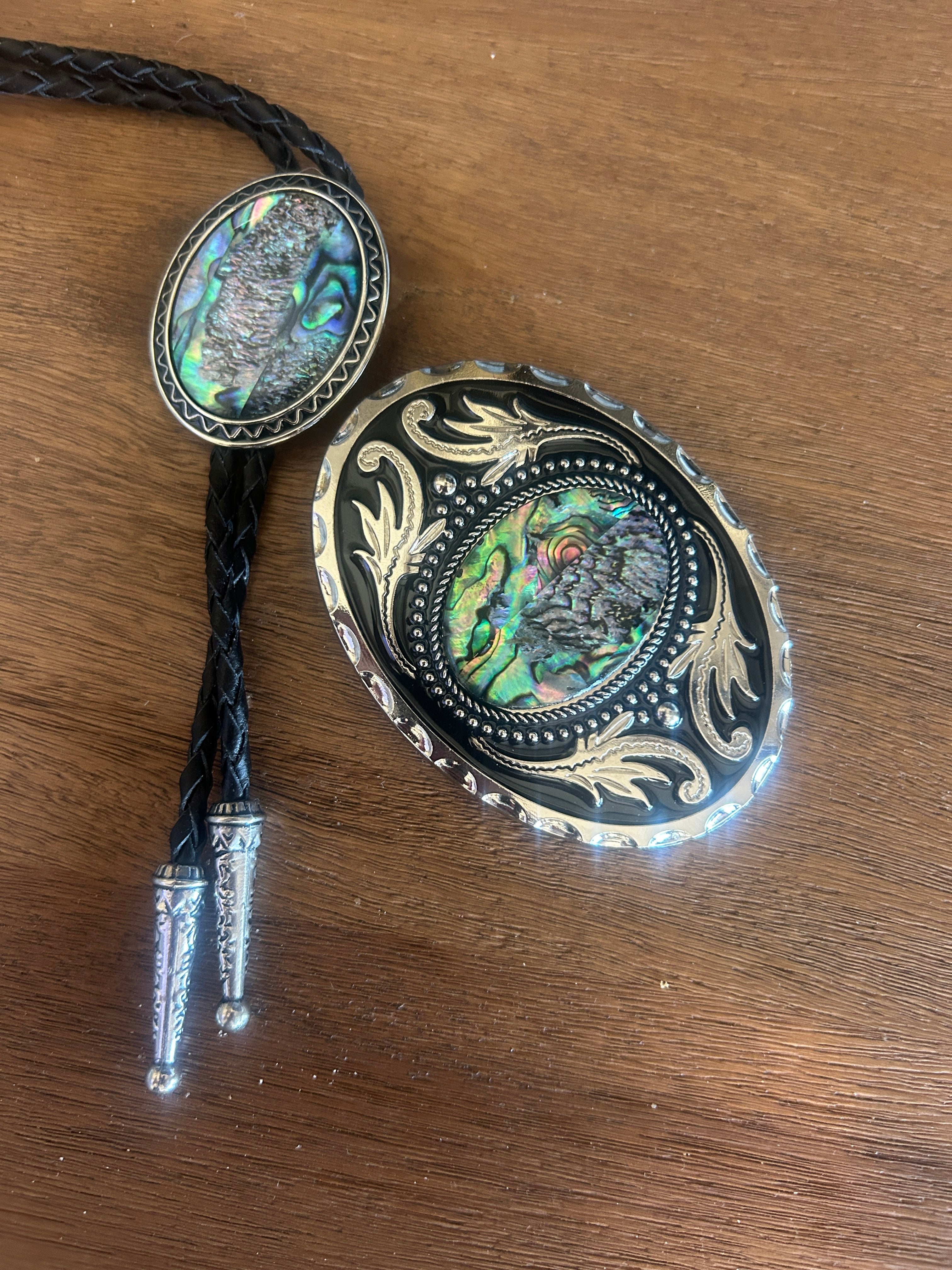 Abalone Shell Bolo Tie & Buckle Set