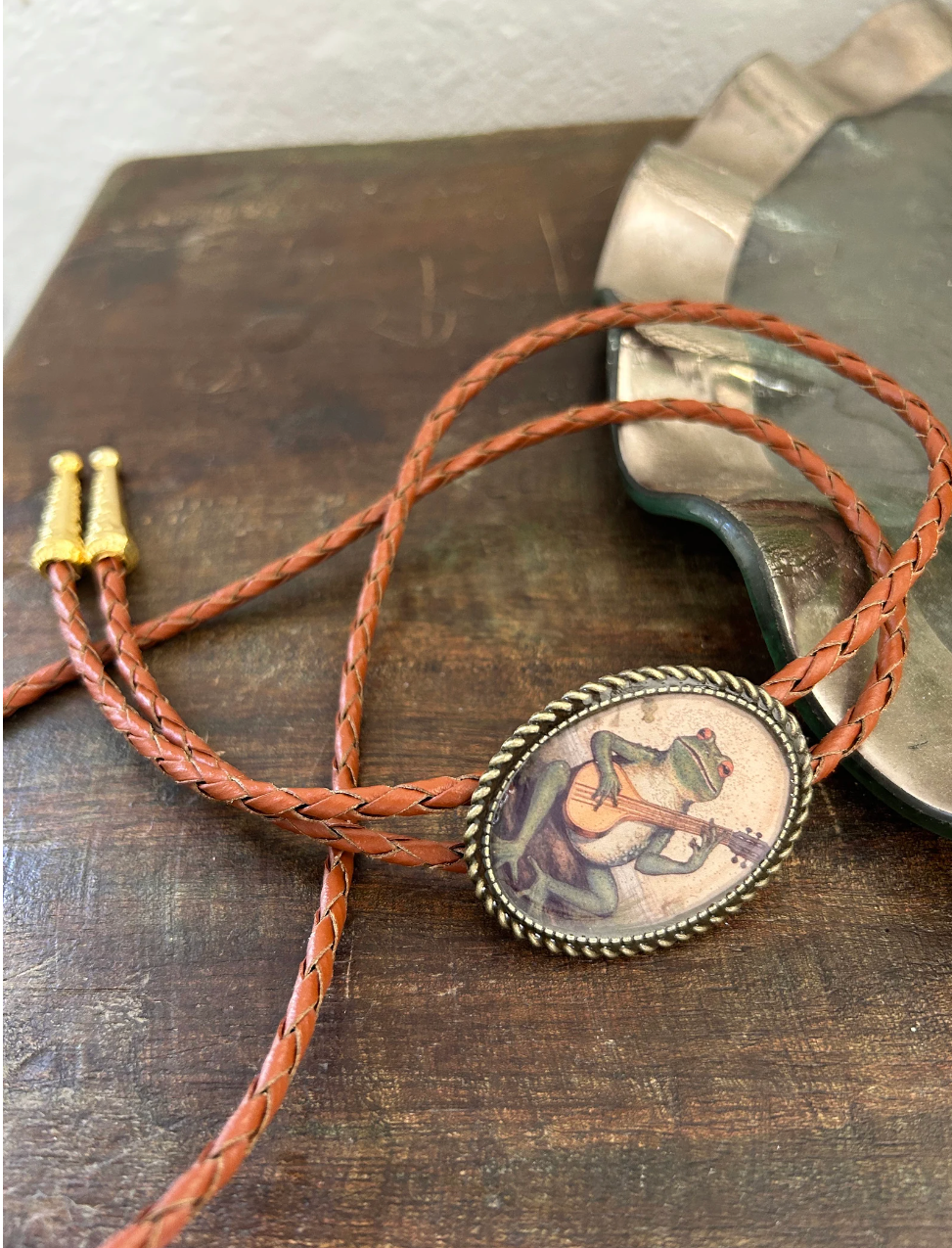 Banjo Frog Bolo Tie
