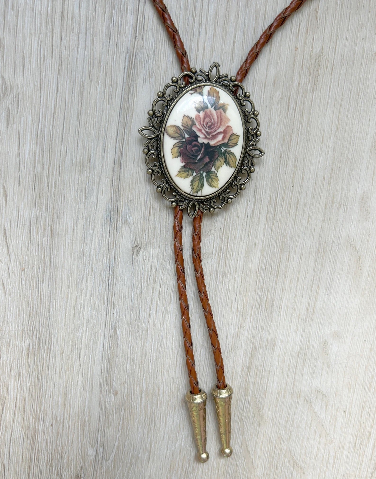 Rose Bouquet Bolo Tie