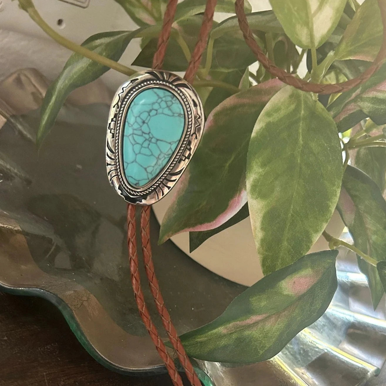 Pear Turquoise Bolo Tie