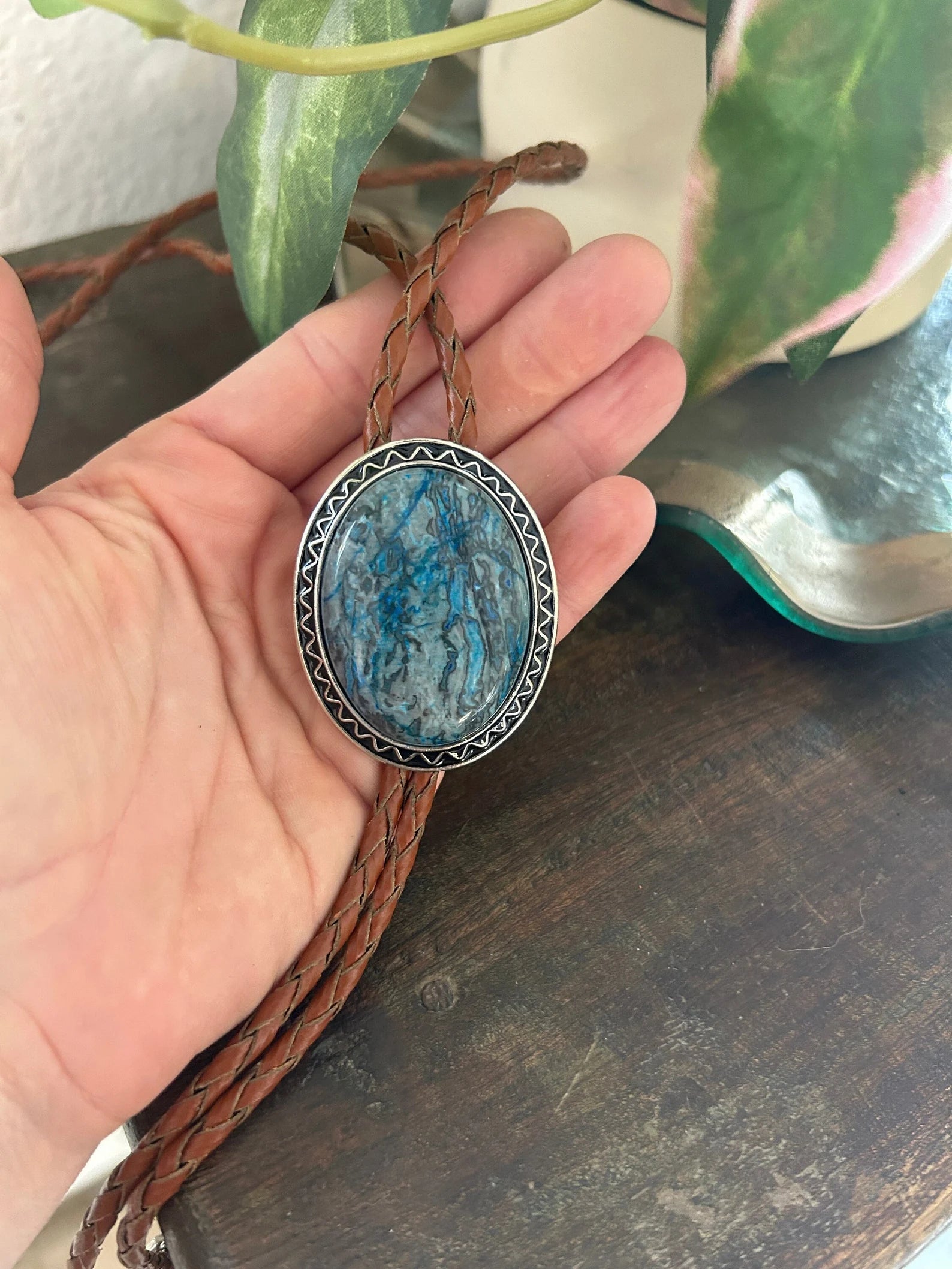 Blue Onyx Bolo Tie