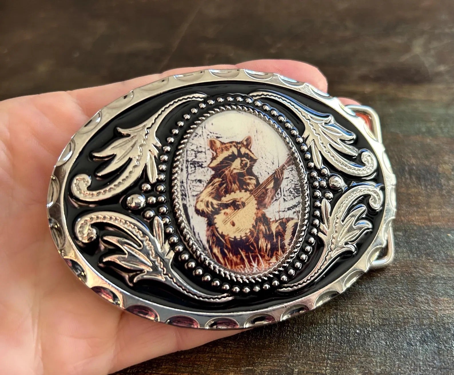 Raccoon playing Banjo Belt Buckle - Western Style Beautiful Silver Buckle