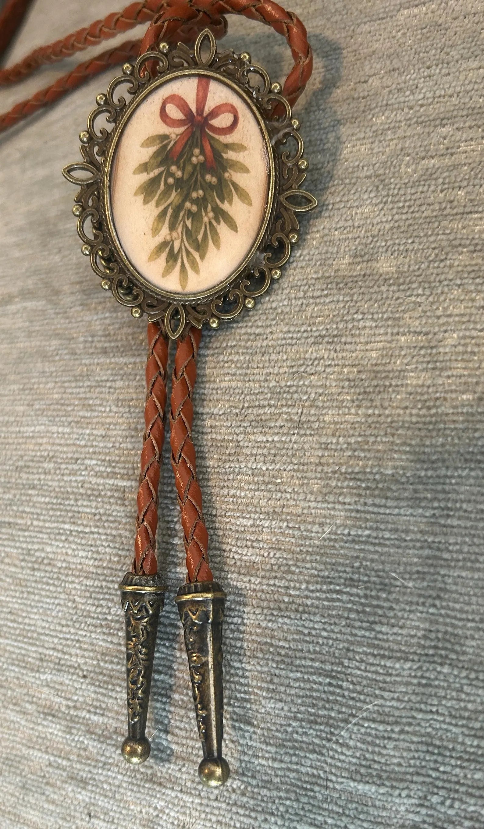 Mistletoe Bolo Tie