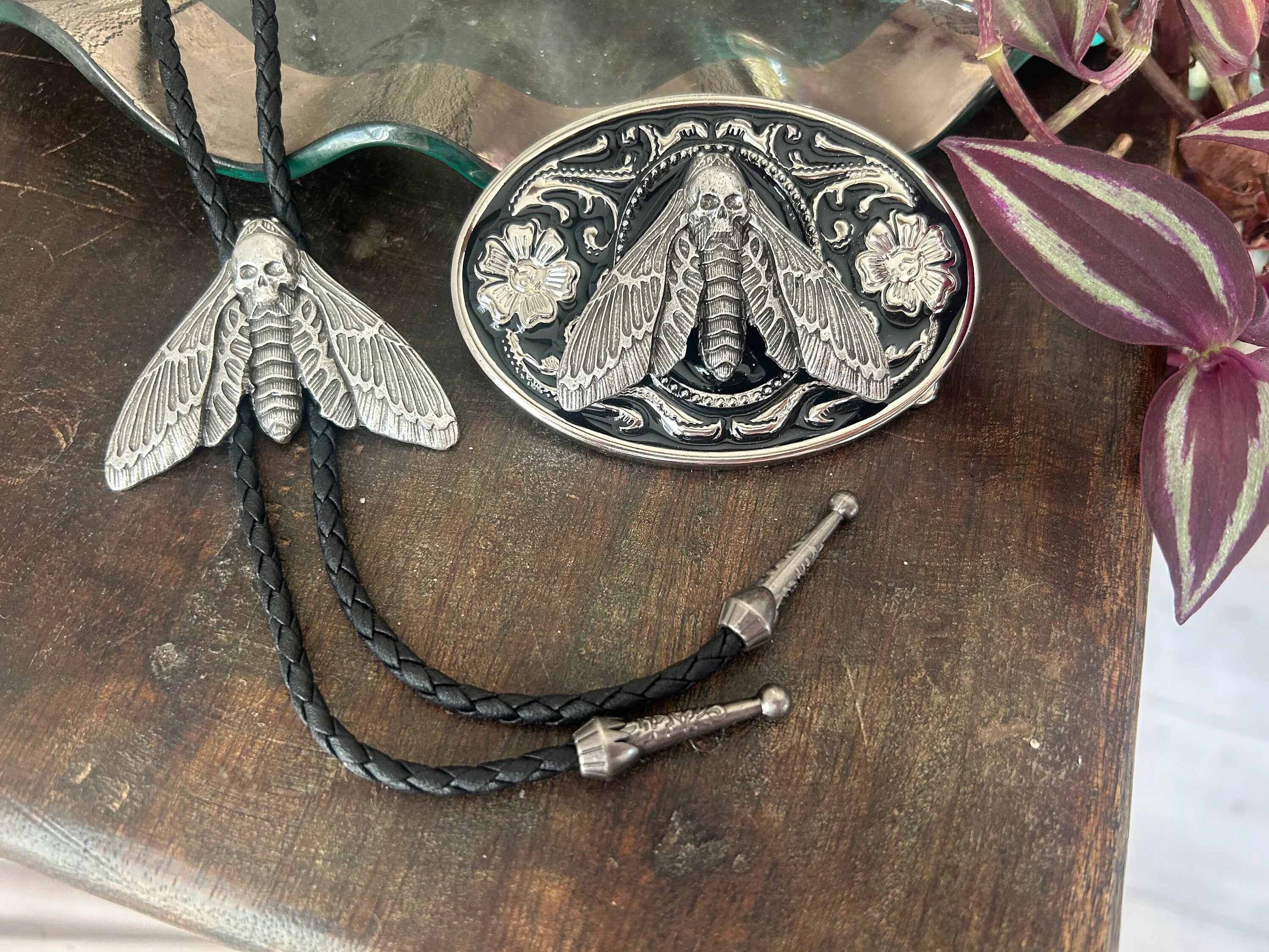 Dead Moth Buckle/Bolo Set