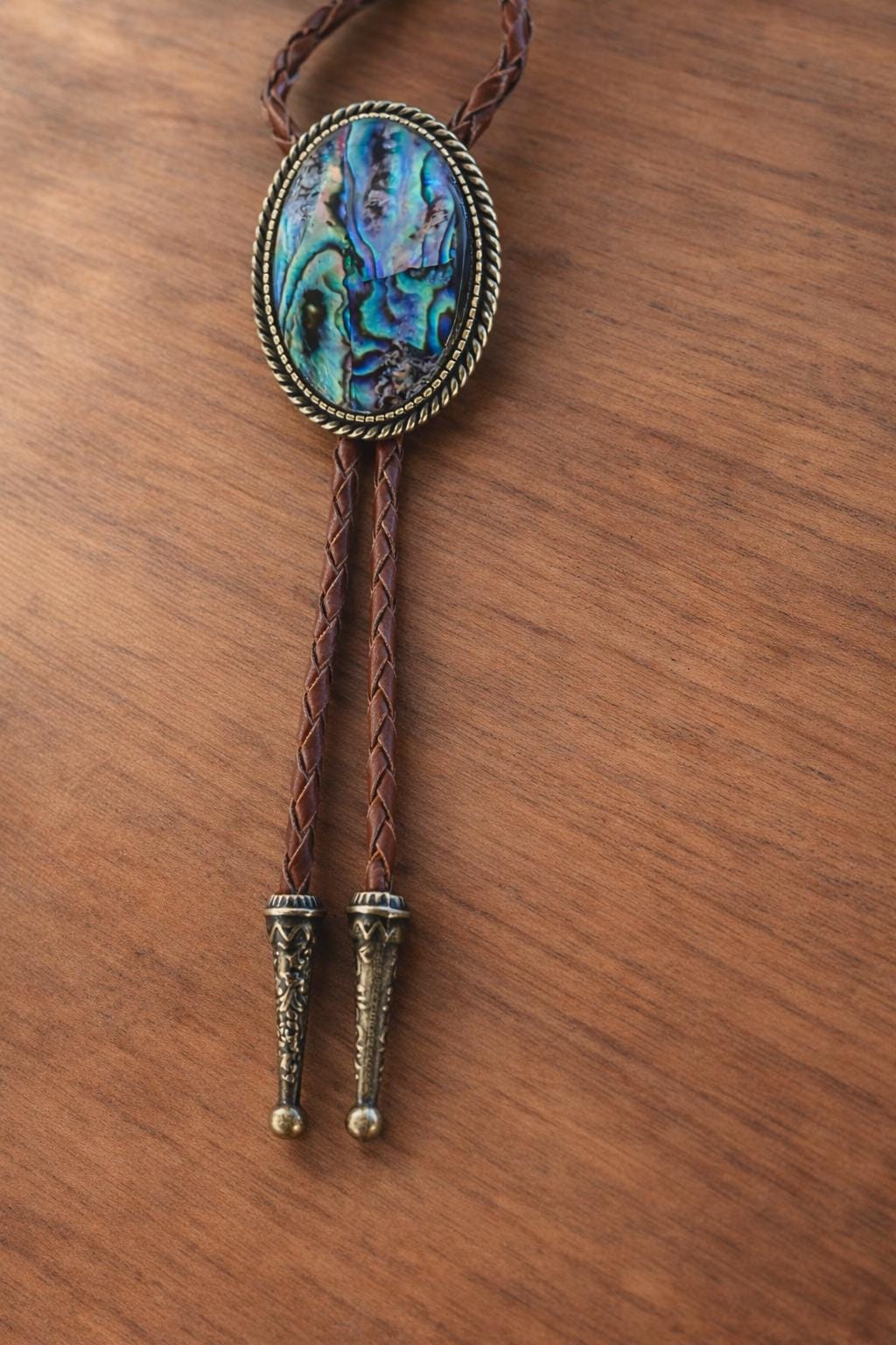 Abalone Shell Bolo Tie