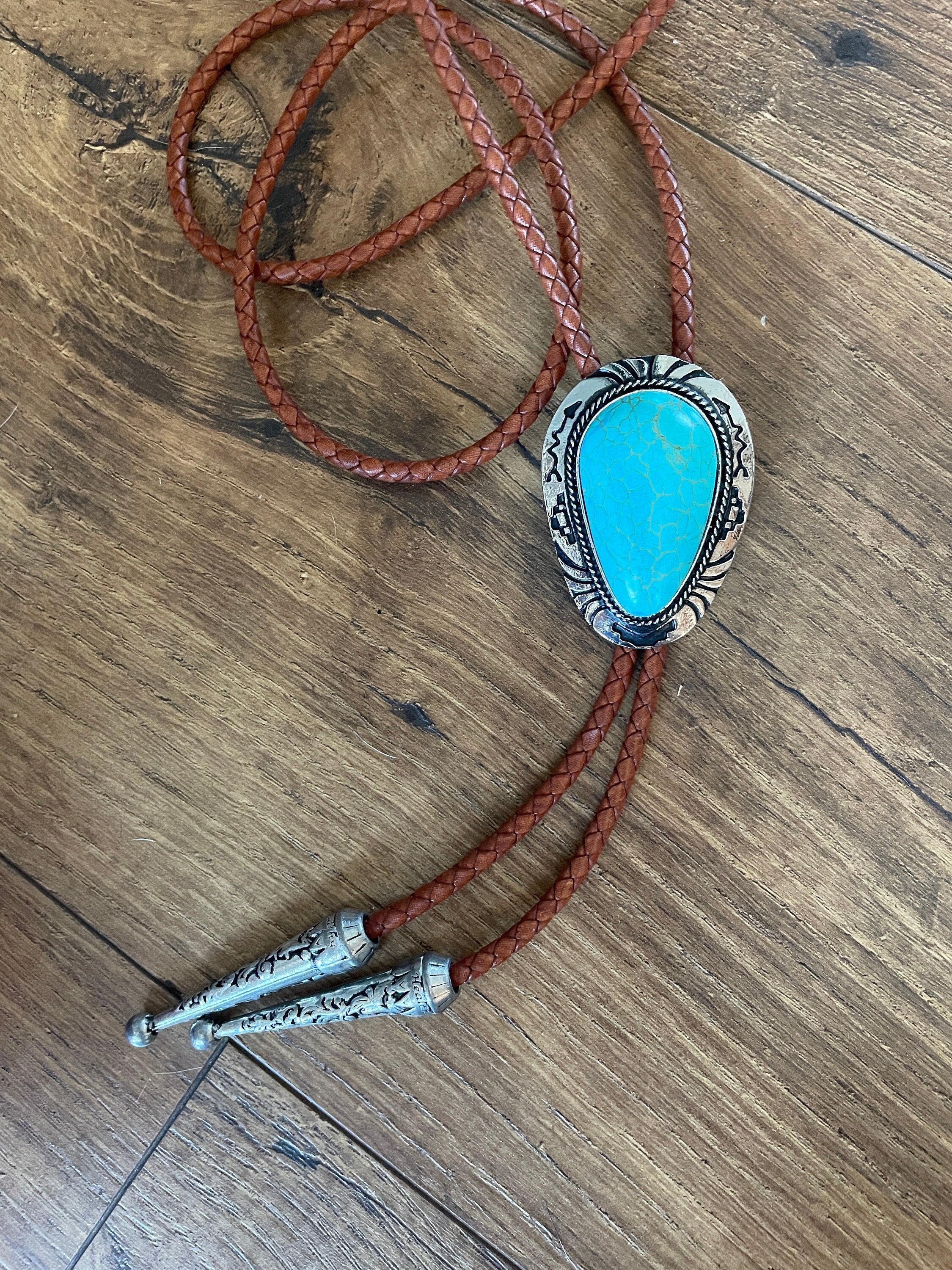 Pear Turquoise Bolo Tie