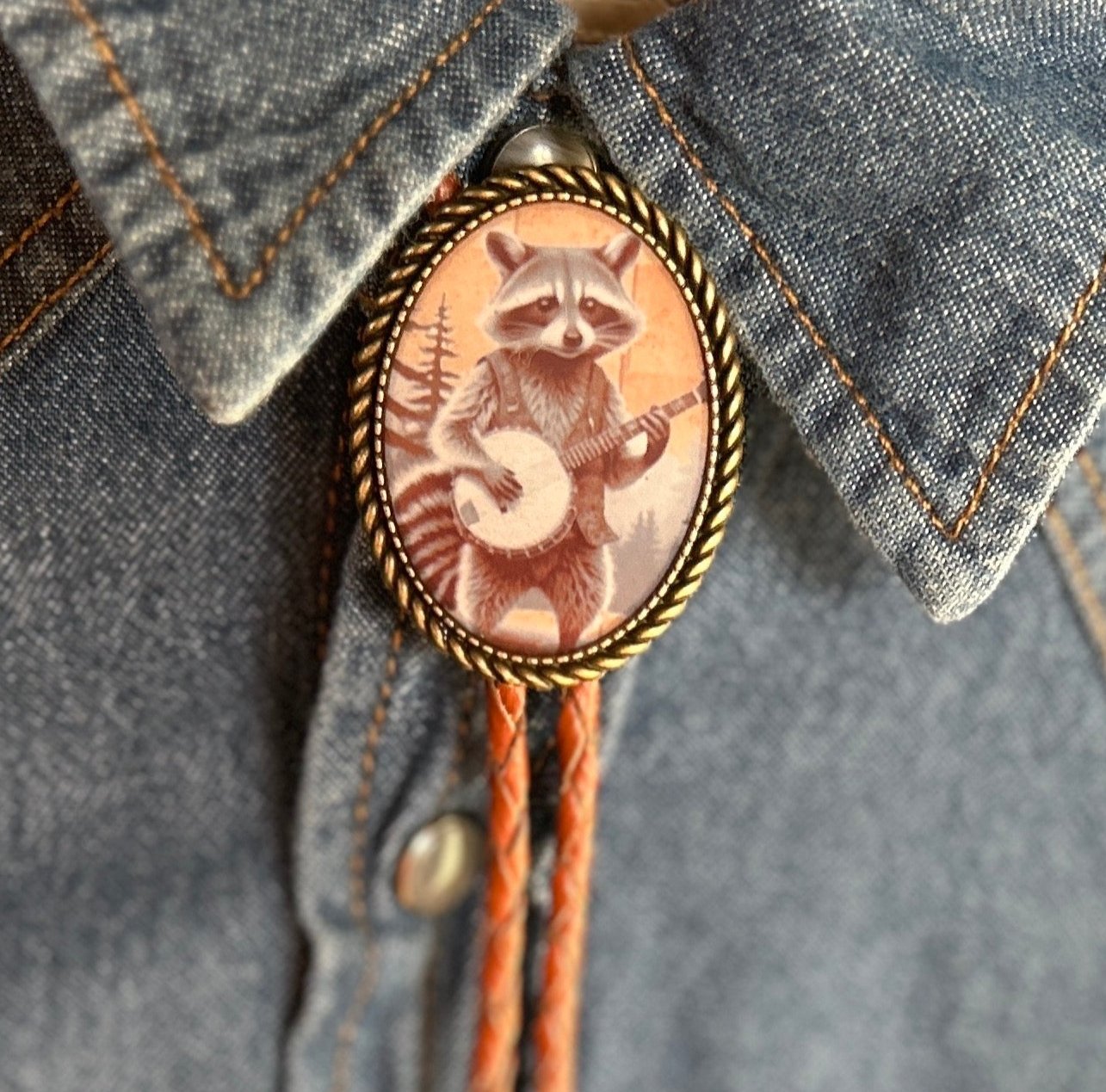 Banjo Raccoon Bolo Tie