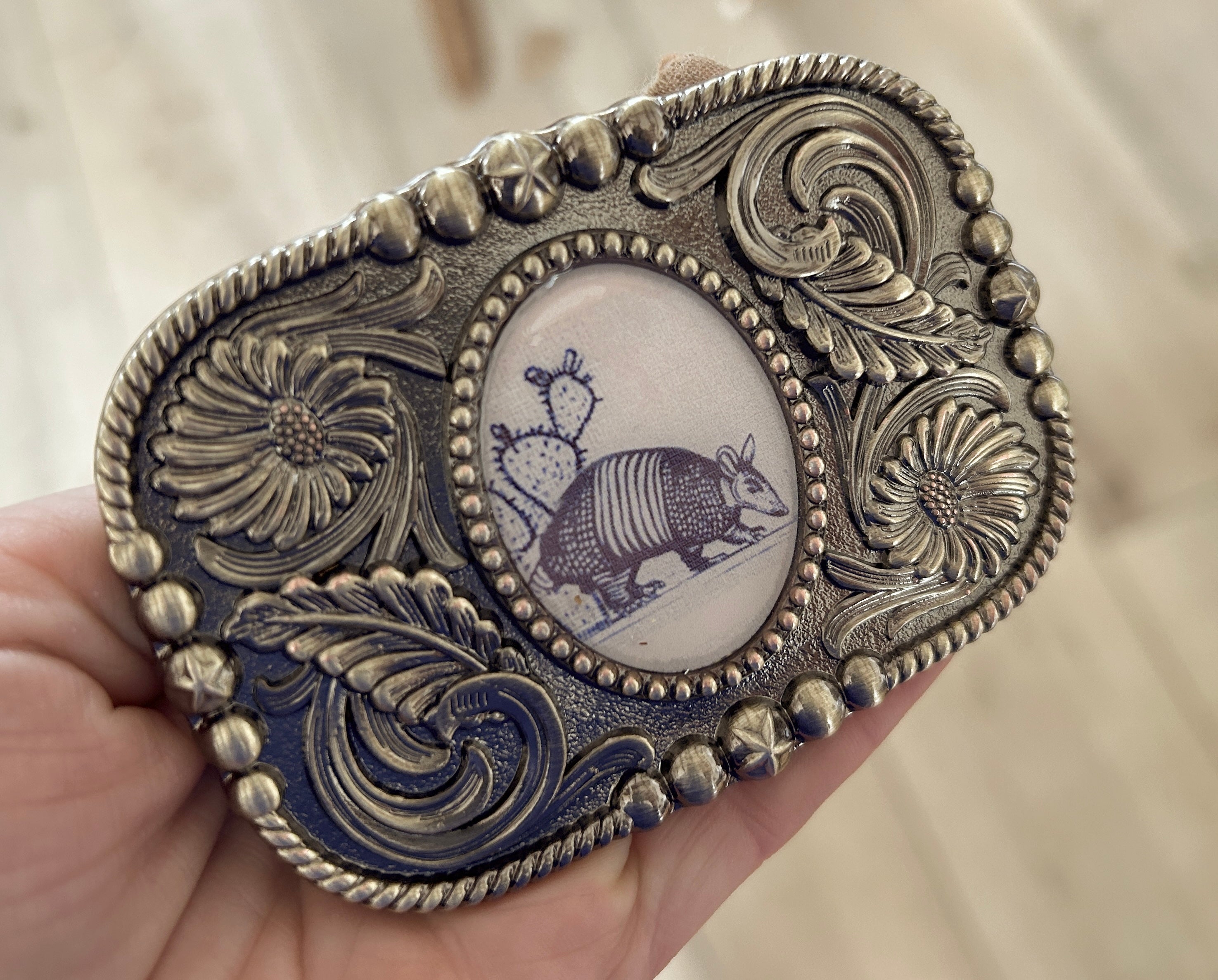 Country Armadillo Belt Buckle