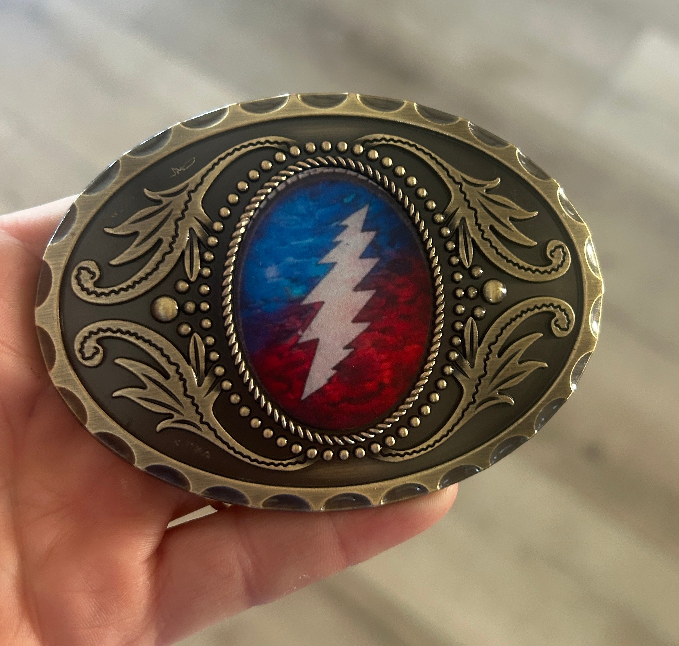 Oval Lightning Bolt Belt Buckle