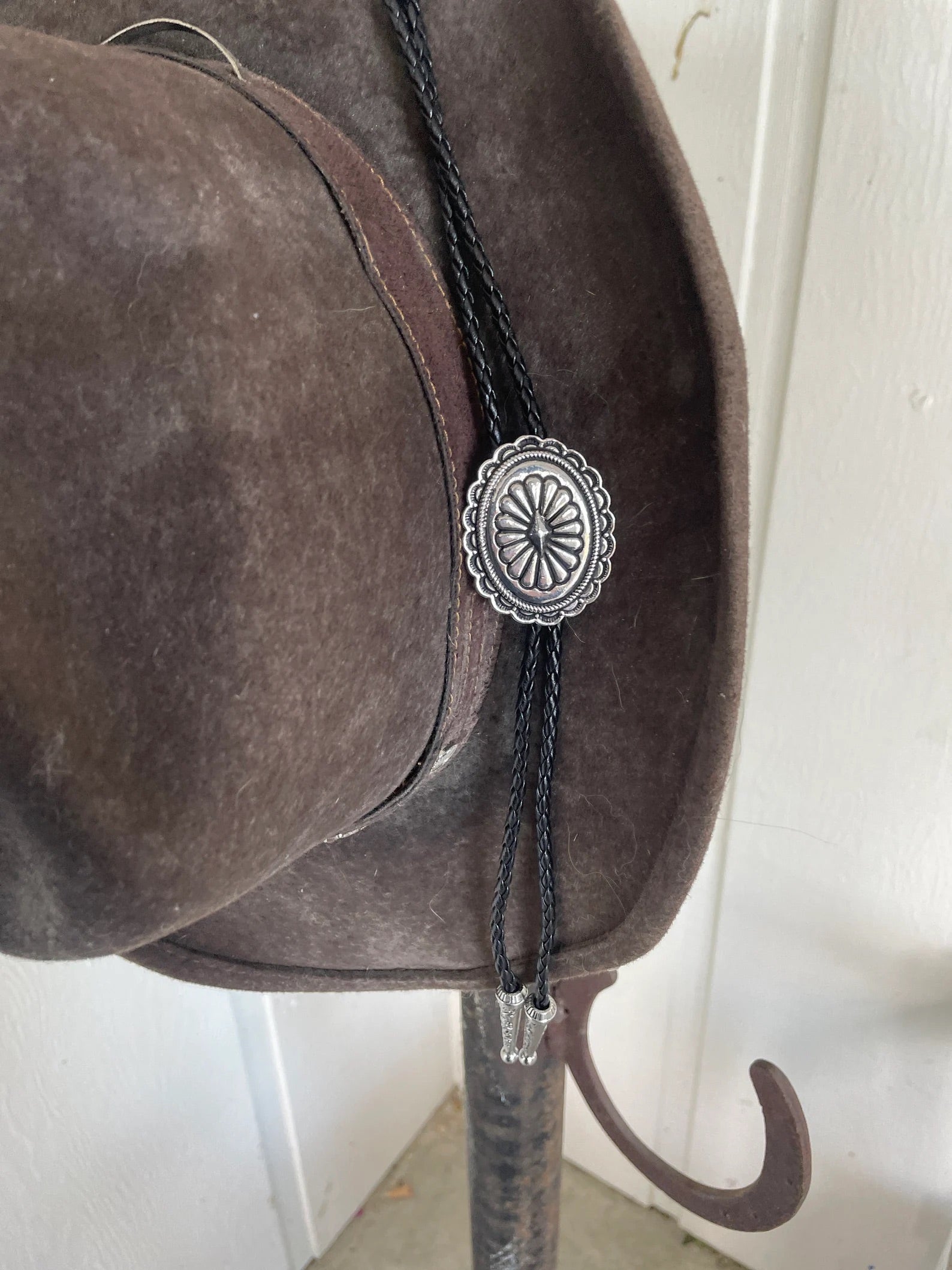 Southwestern Oval Silver Bolo Tie