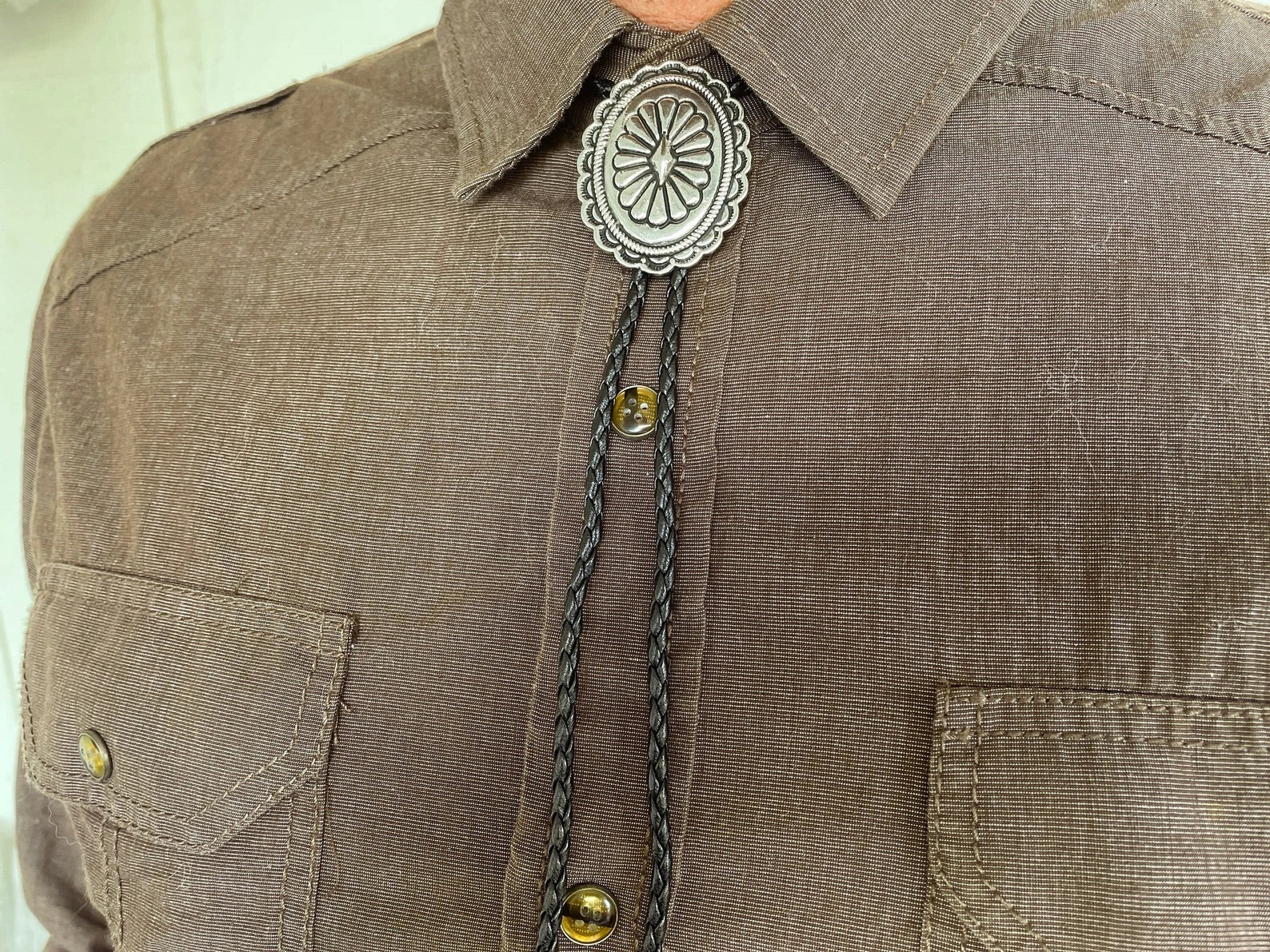 Southwestern Oval Silver Bolo Tie