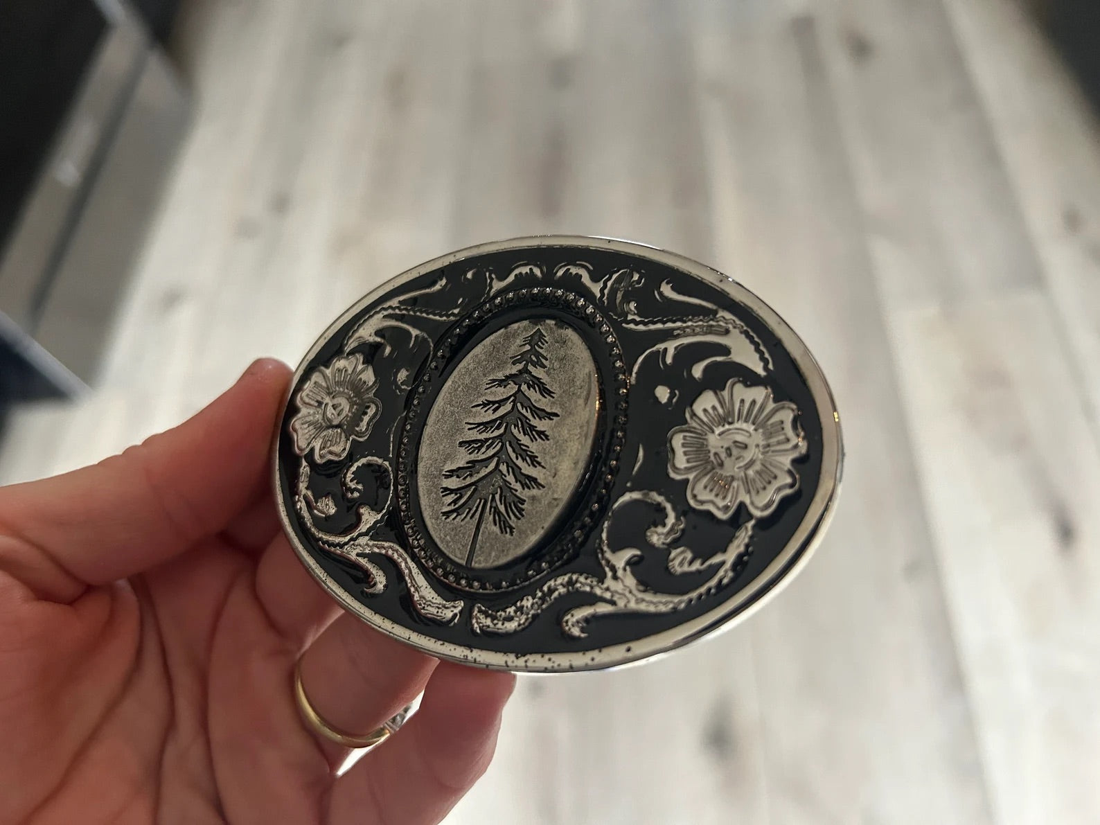 Pine Tree Belt Buckle - Silver