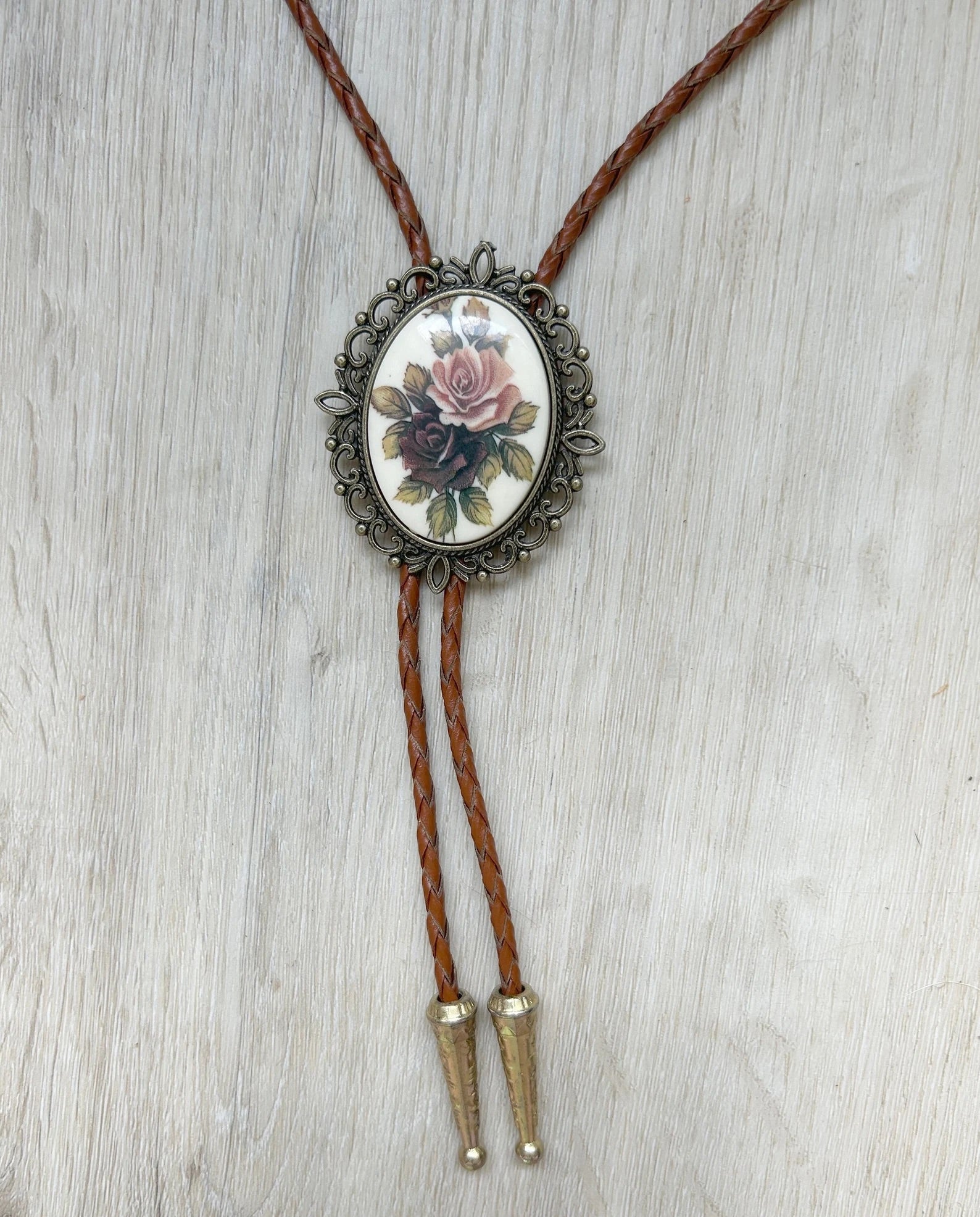 Rose Bouquet Bolo Tie