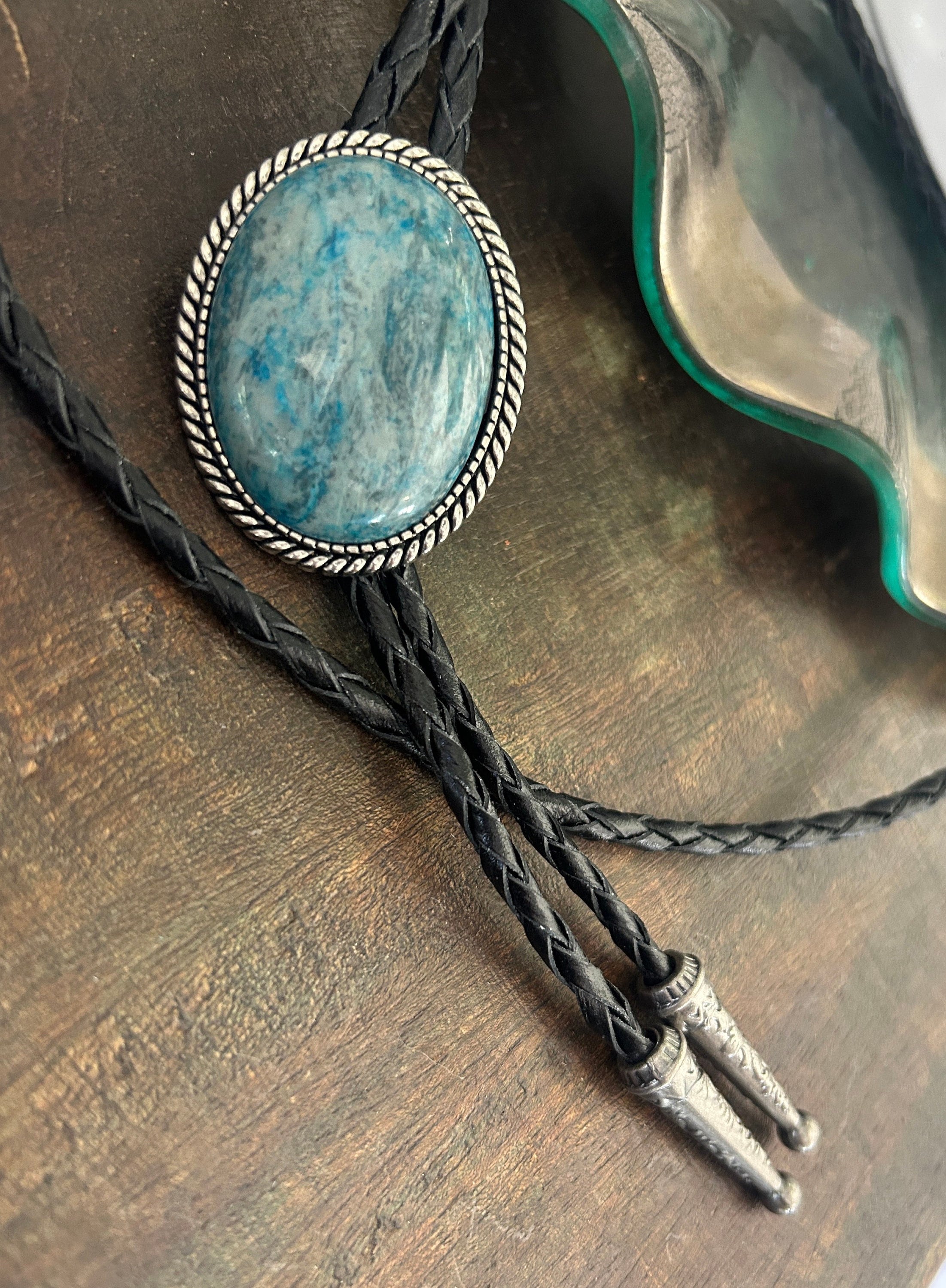 Blue Onyx Bolo Tie