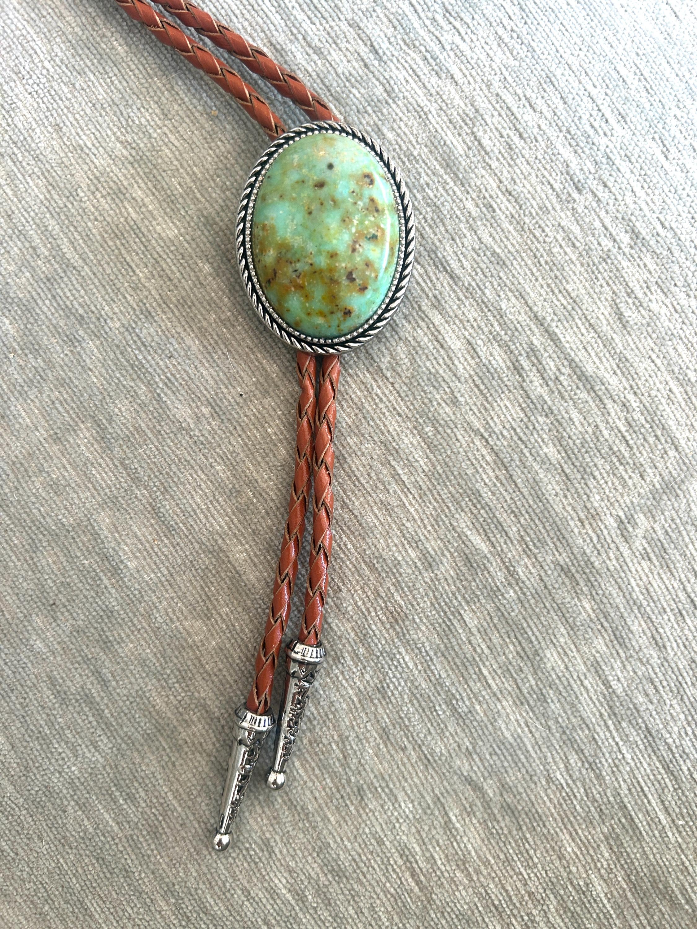 Turquoise Southwestern Bolo Tie