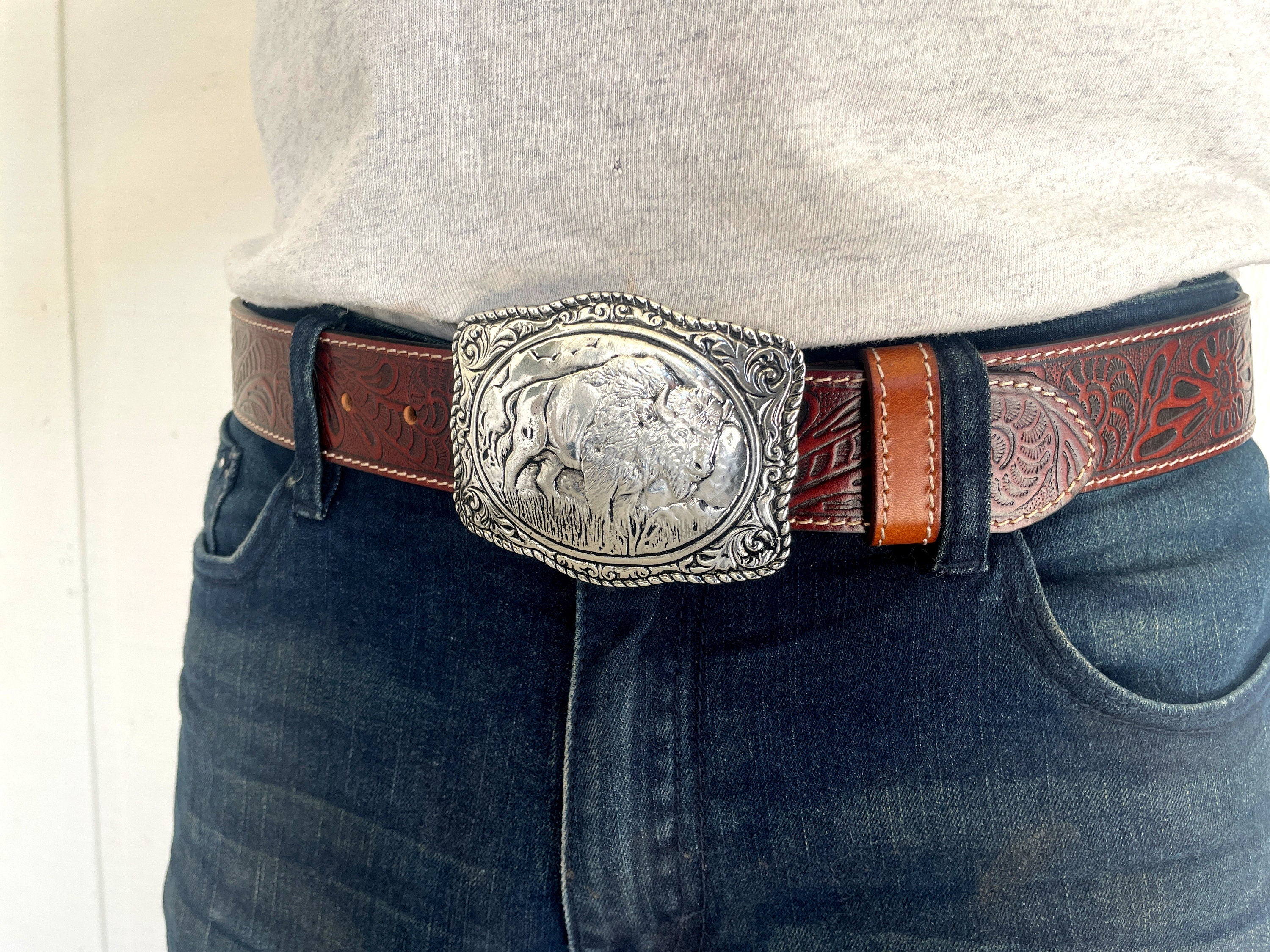 Buffalo Buckle Tooled Brown Leather Belt
