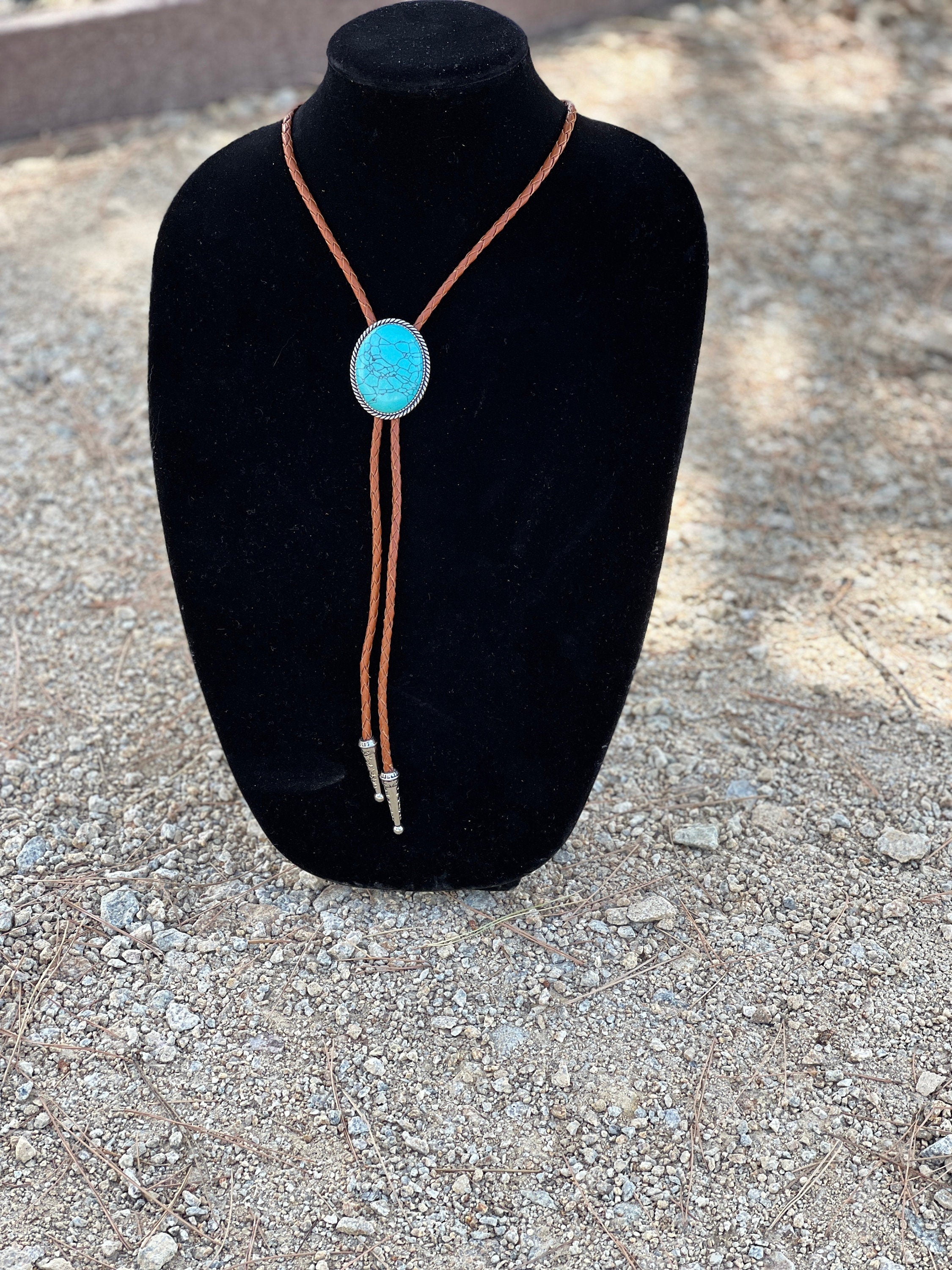 Oval Turquoise Bolo Tie